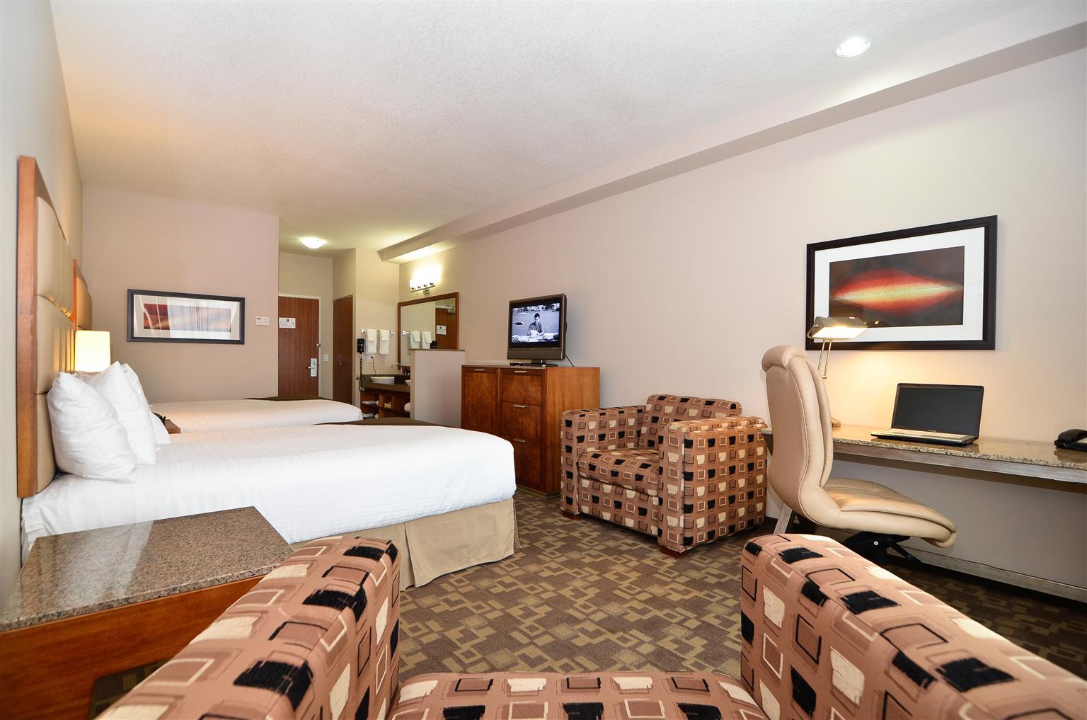 Best Western Plus Peppertree Inn At Omak Phòng bức ảnh