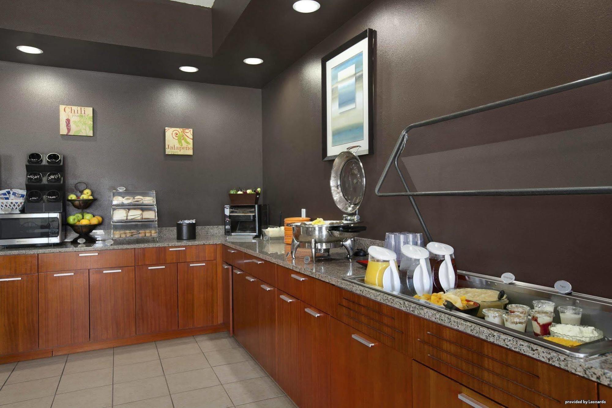 Best Western Plus Peppertree Inn At Omak Ngoại thất bức ảnh